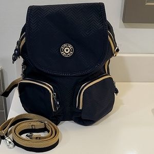 Convertible backpack